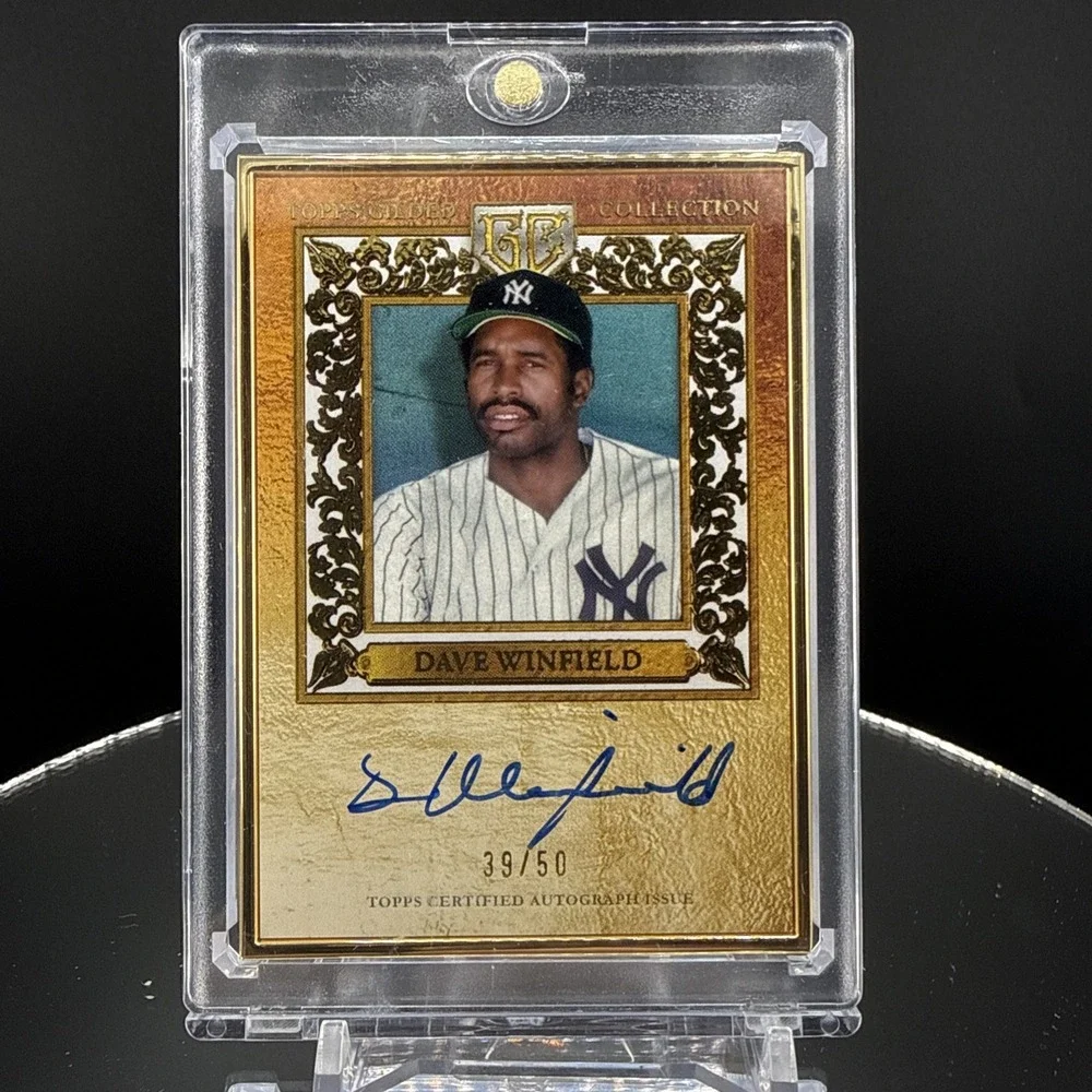 2025 Topps Gilded Collection Dave Winfield Gold Framed Hall of Fame Auto #/25